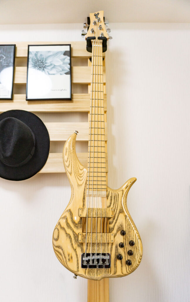 F-Bass Bn5